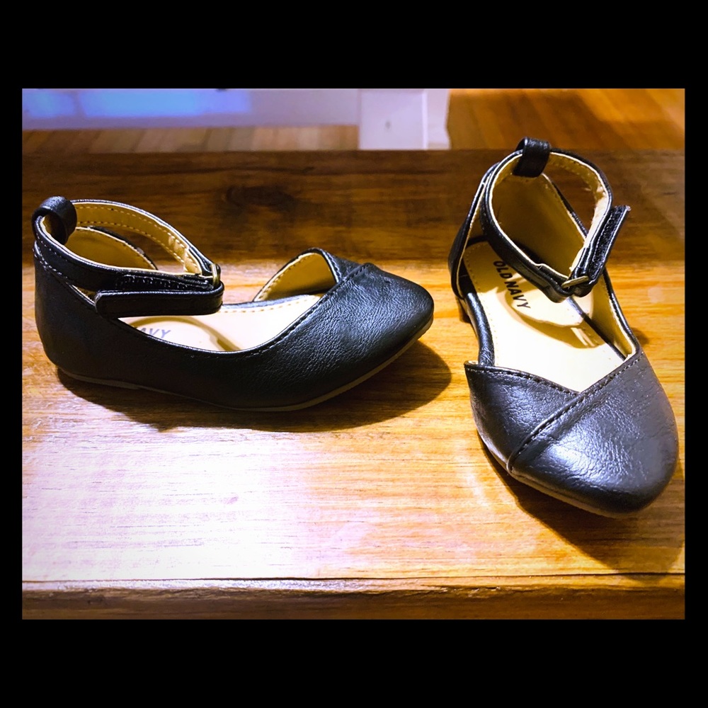 Old Navy ballet flats